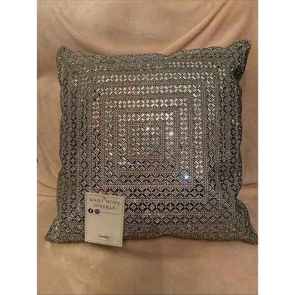 Madison Avenue Pillow, Glass Rhinestones in Dazzling X Pattern, Statement Hom... - Picture 1 of 9